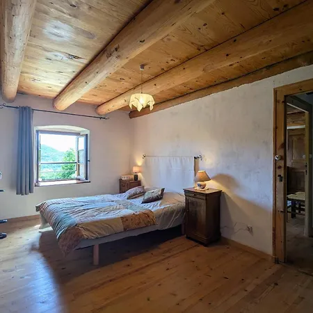 Hébergement de vacances Maison Familiale Confortable, Animaux Admis, Parking Sur Place - Fr-1-582-537 *